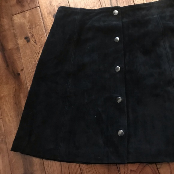 Topshop Suede Mini Skirt - Picture 3 of 12